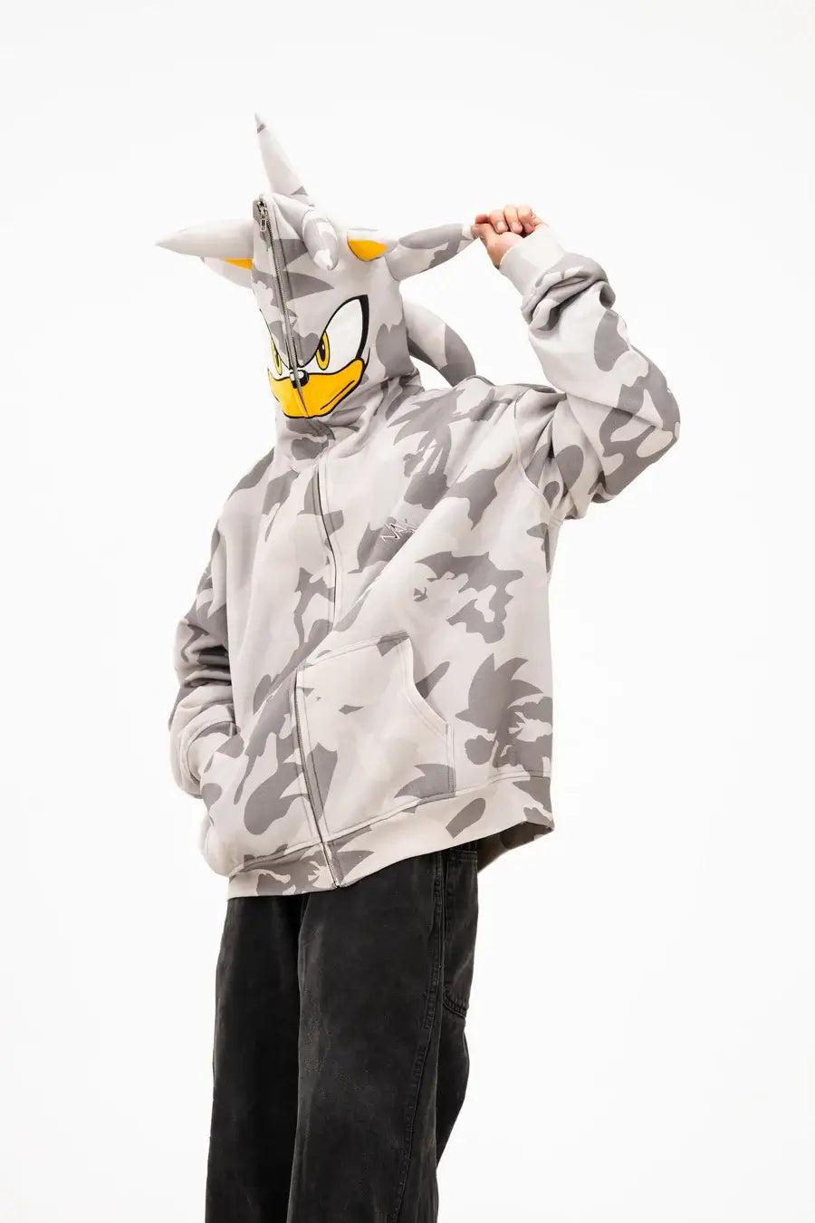 Neptun x Sonic Silver Hoodie 
